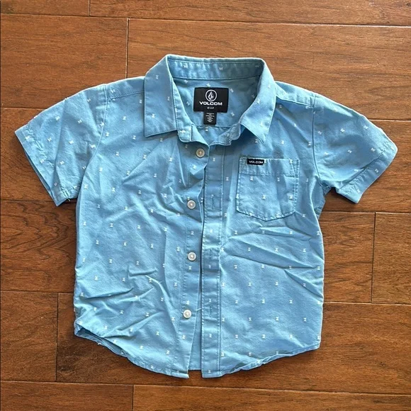 Volcom Toddler Boys Graffen Short Sleeve Button Down Shirt, Coastal Blue - 4T Volcom Toddler Boys Graffen Short Sleeve Button Down Shirt, Coastal Blue - 4T